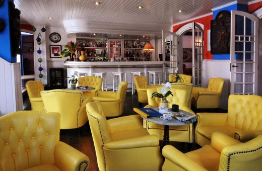 Captain's-Bar-II-pousada-sandi-paraty-ppow