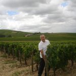 Luiz Gastão em Vinhedo de Sauvignon Blanc em Sancerre.